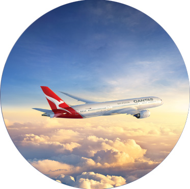 qantas-plane-in-the-air